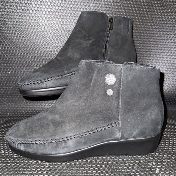 SAS Jade Side Zip Black Leather Suede Ankle Boots Booties Women’s Size 10W3 - Picture 1 of 8